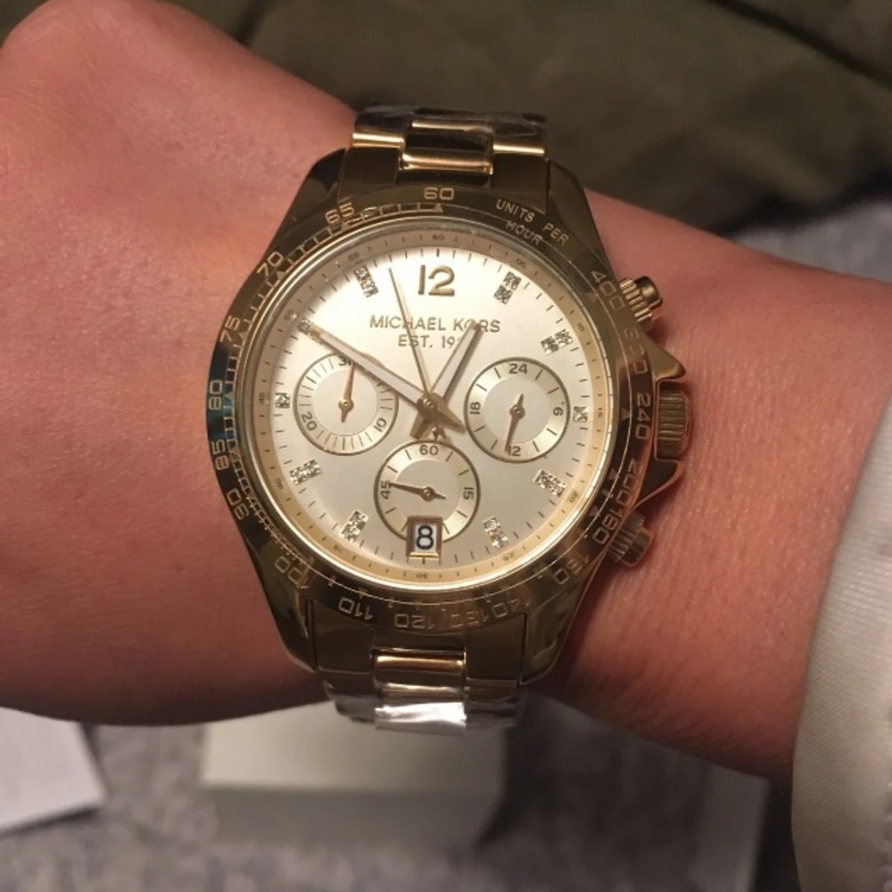 Women’s NWT Michael Kors Watch